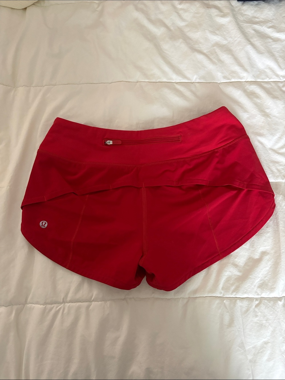 lululemon athletica Red low rise speed up shorts 2.5